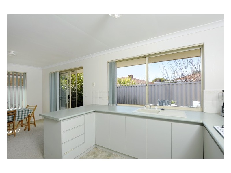 26/4 Marlo Place, Waikiki WA 6169