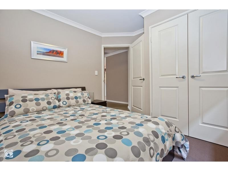 1/3 Peppermint Gardens, Aubin Grove WA 6164