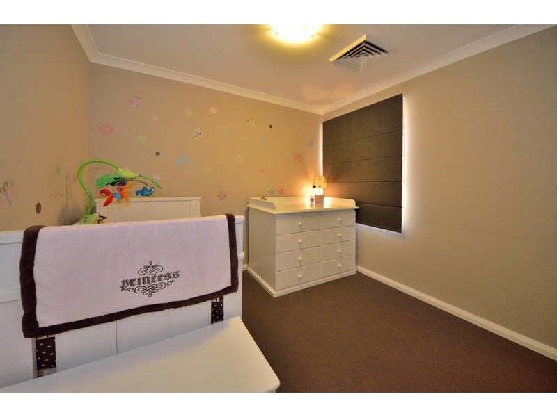 1/3 Peppermint Gardens, Aubin Grove WA 6164