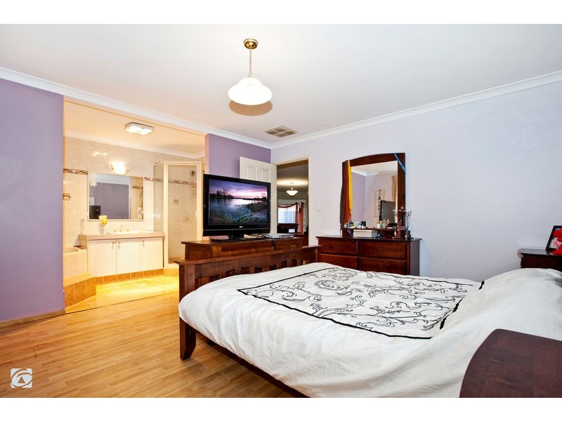 17 Wauhop Circle, Beeliar WA 6164