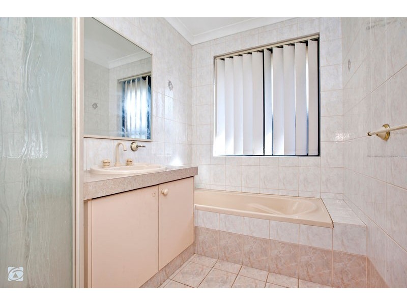 17 Wauhop Circle, Beeliar WA 6164