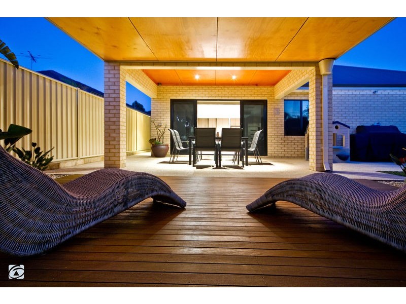 3 Tarwhine Close, South Lake WA 6164