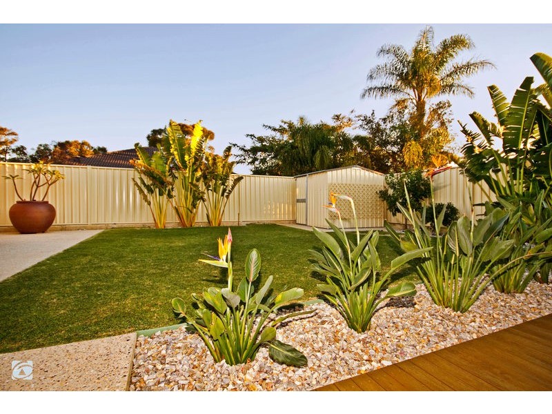 3 Tarwhine Close, South Lake WA 6164