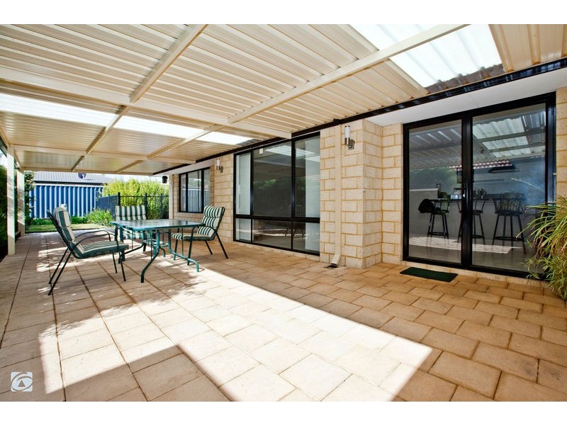 18 Wambiri Close, South Lake WA 6164