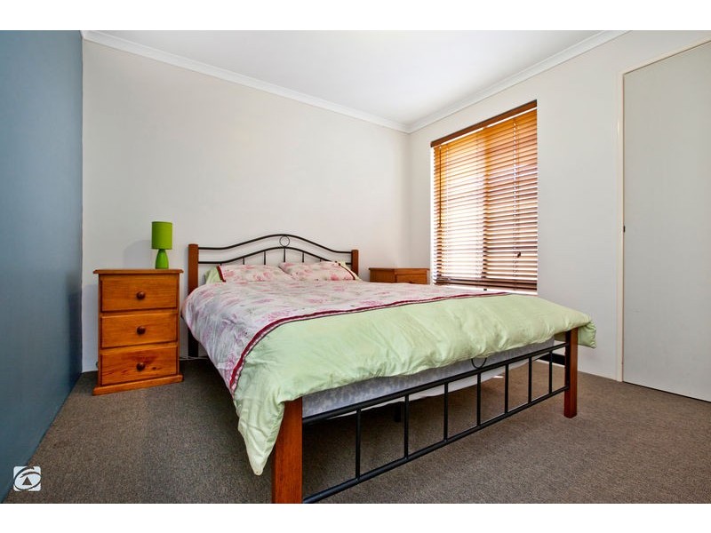 18 Wambiri Close, South Lake WA 6164