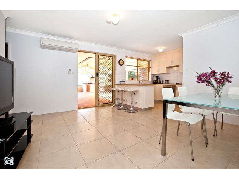 37 Willshire Way, Yangebup WA 6164