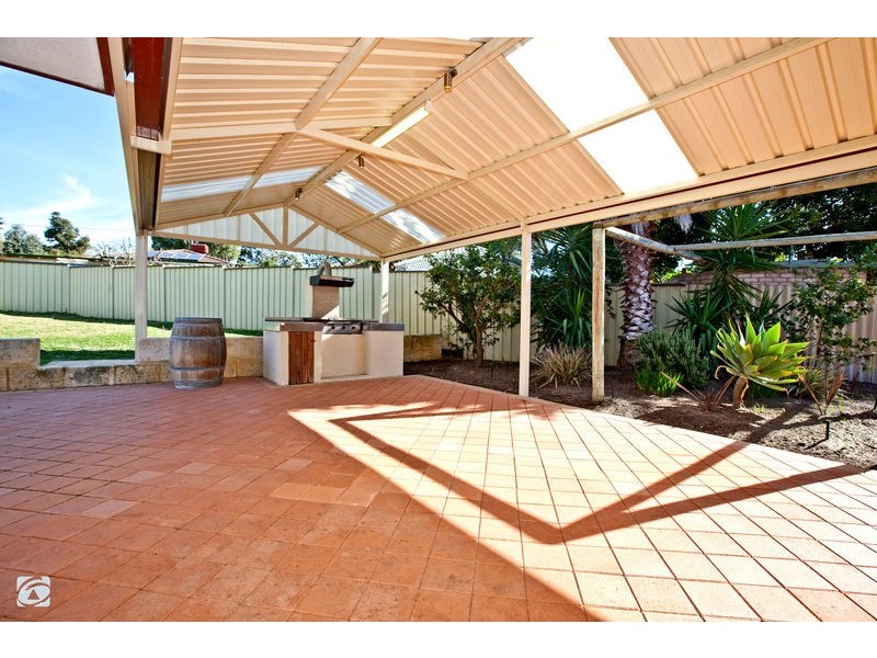 37 Willshire Way, Yangebup WA 6164