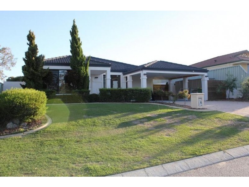 15 Nasturtium Gardens, Beeliar WA 6164