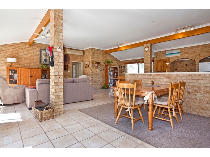 31 Wilga Court, Banjup WA 6164