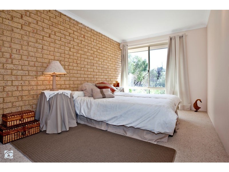 31 Wilga Court, Banjup WA 6164