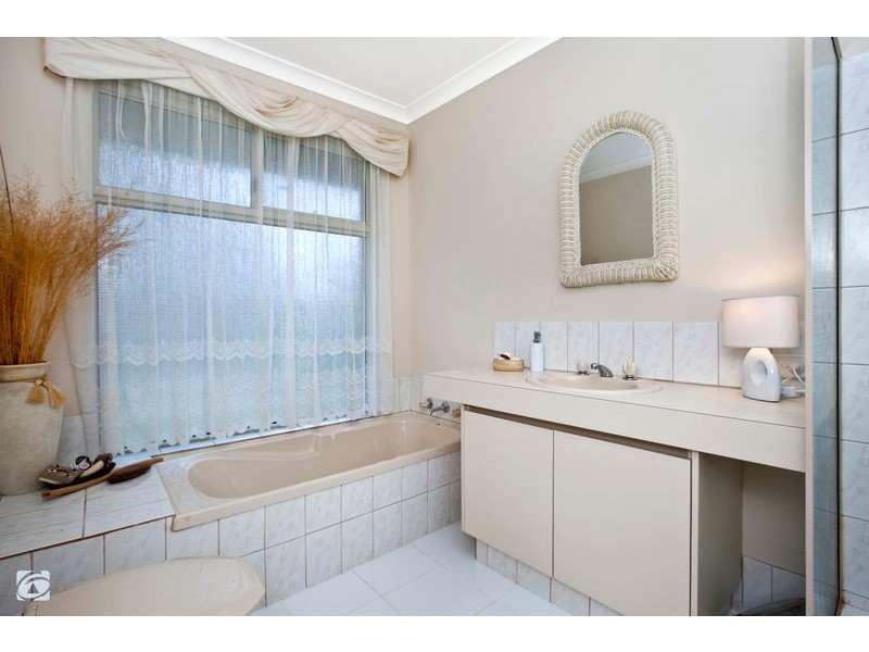 31 Wilga Court, Banjup WA 6164