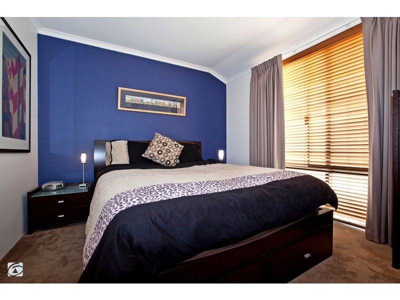 57 Steiner Avenue, Success WA 6164