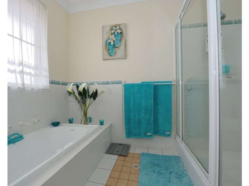 99 Glen Iris Drive, Jandakot WA 6164