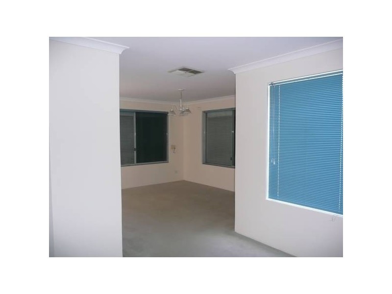 20 Manitoba Place, Success WA 6164