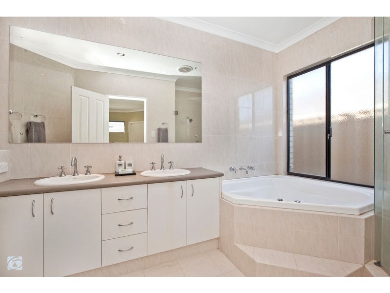 3 Owl Way, Beeliar WA 6164