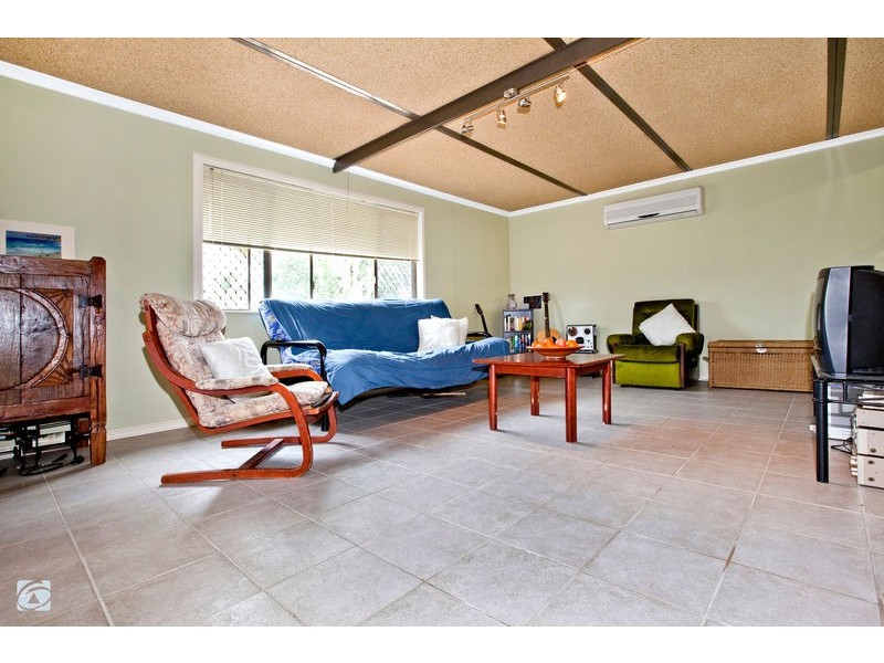 99 Marvell Ave, Munster WA 6166