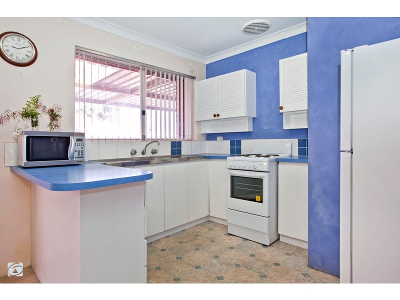 49a Plover Drive, Yangebup WA 6164