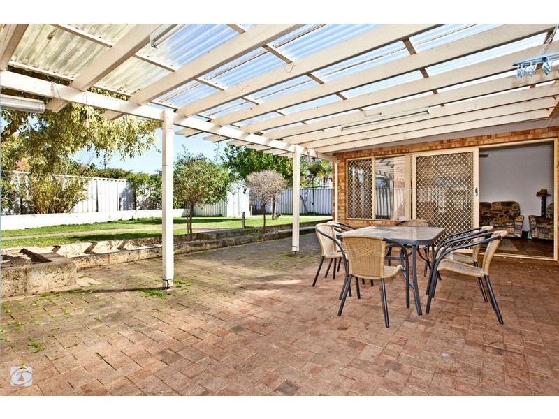 14 Orchard Road, South Lake WA 6164