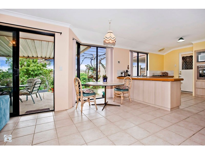 6 Enright Circuit, Beeliar WA 6164