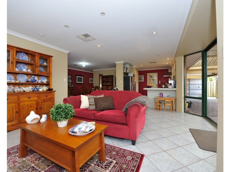 22 Suntree Mews, Beeliar WA 6164