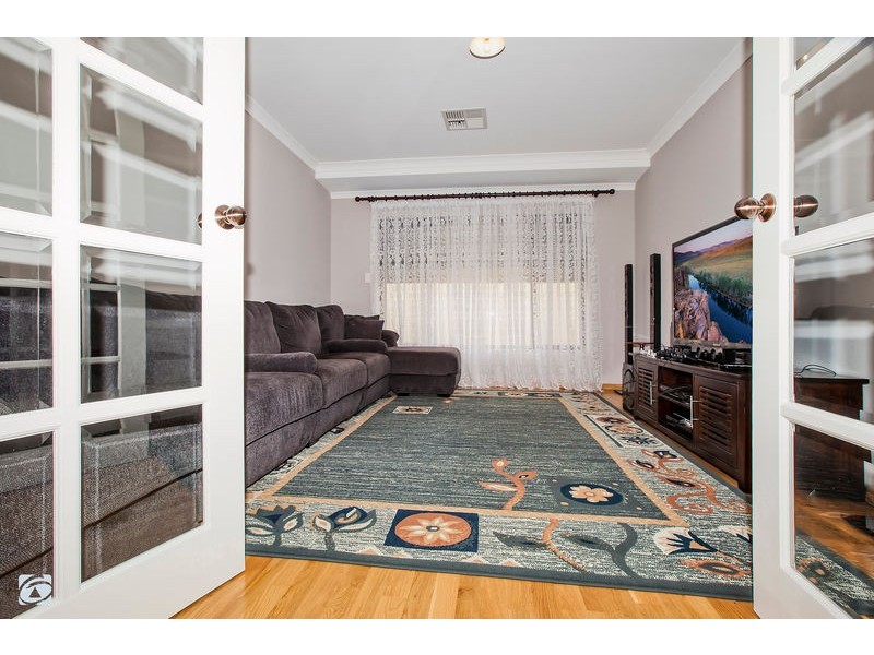 7 Storey Place, Yangebup WA 6164
