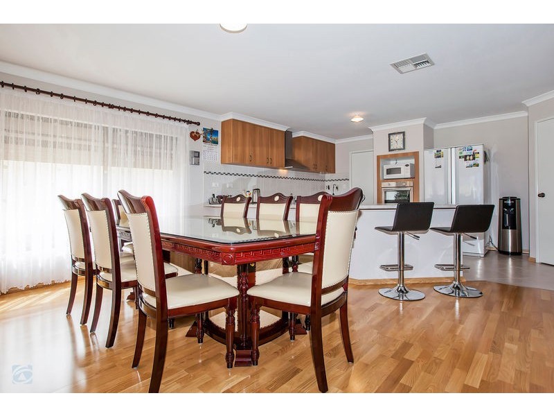 7 Storey Place, Yangebup WA 6164