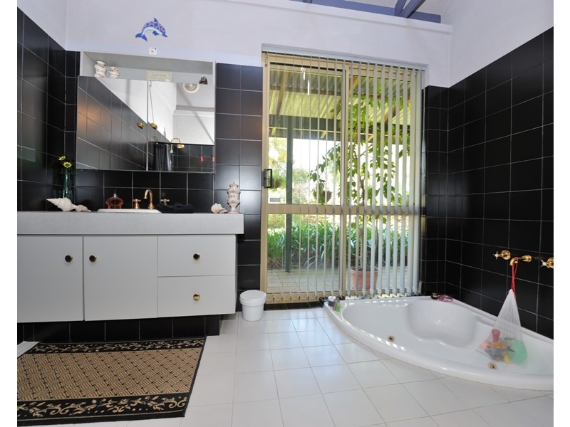 85 The Horseshoe, Wandi WA 6167