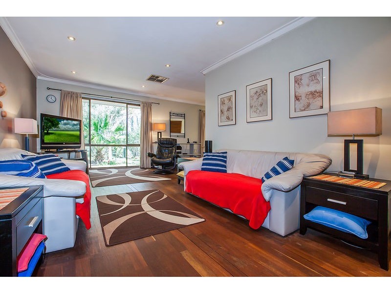 60 Fanstone Avenue, Beeliar WA 6164