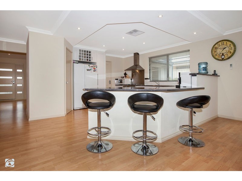 7 Coralgum Green, South Lake WA 6164