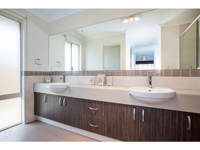 12 Sparrowhawk View, Beeliar WA 6164