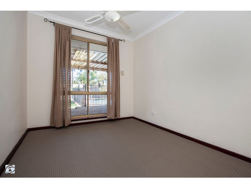 9 Beebin Place, Yangebup WA 6164