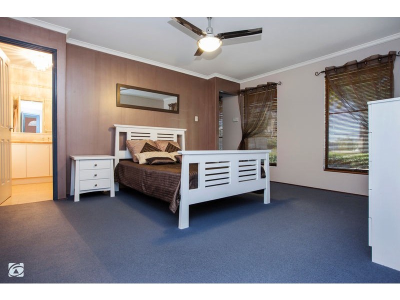 24 Possum Glade, Beeliar WA 6164