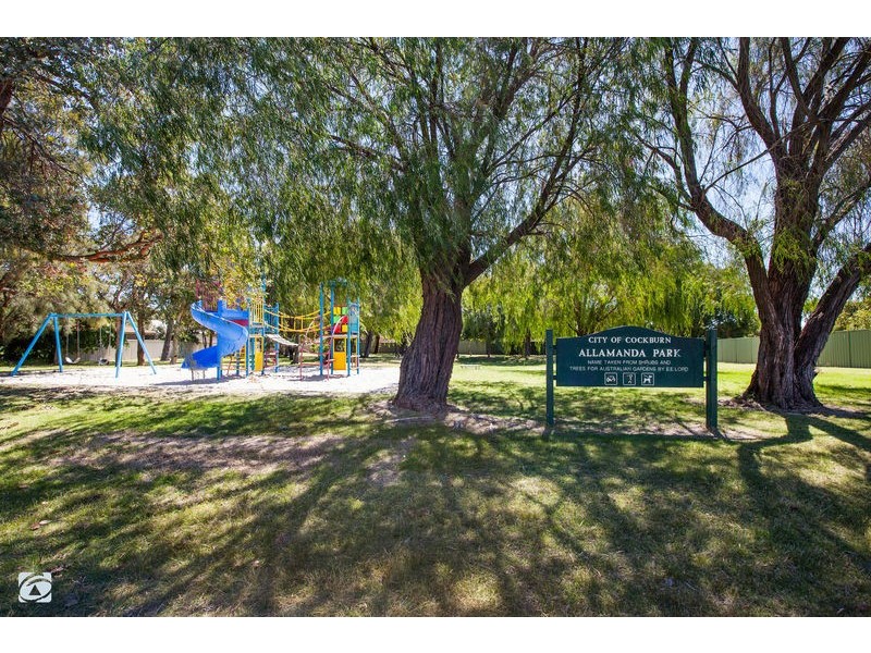 42 Allamanda Drive, South Lake WA 6164