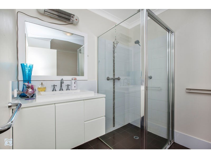 18/11 Petterson Avenue, Samson WA 6163