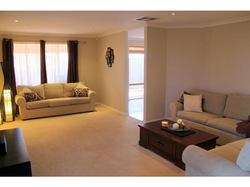 28 Torenia Way, Yangebup WA 6164