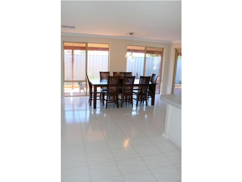 28 Torenia Way, Yangebup WA 6164