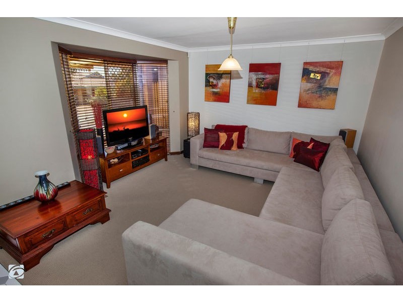 3 Camphor Close, South Lake WA 6164