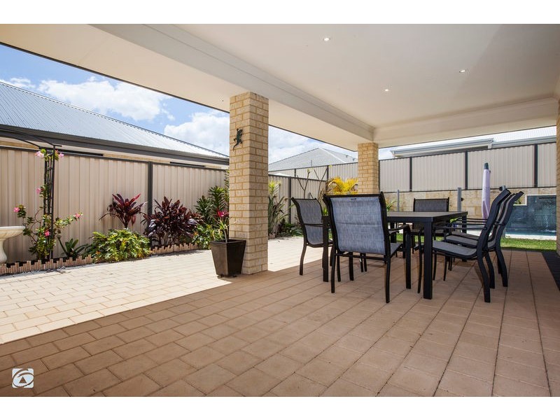 22 Longwood Bend, Aubin Grove WA 6164