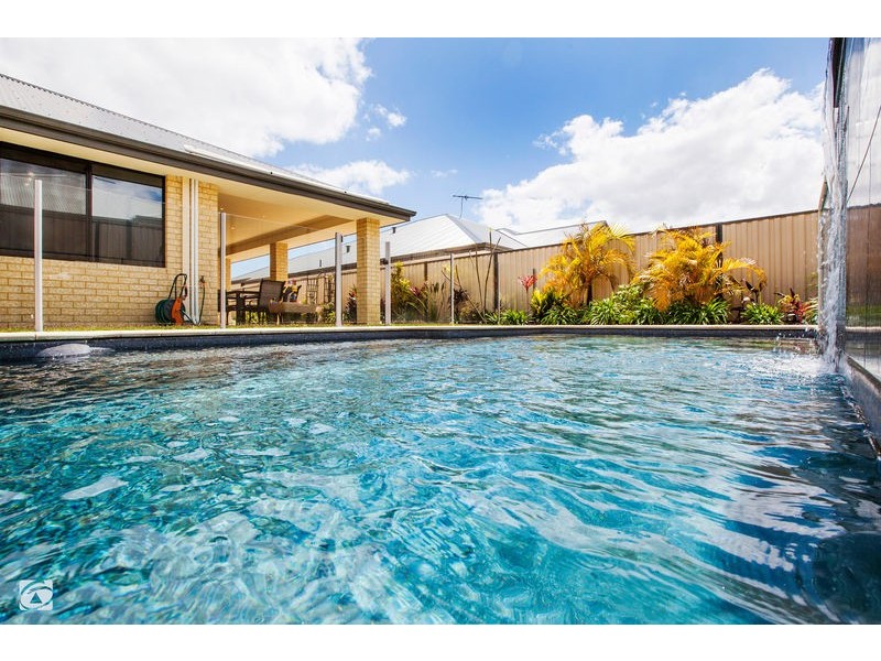 22 Longwood Bend, Aubin Grove WA 6164
