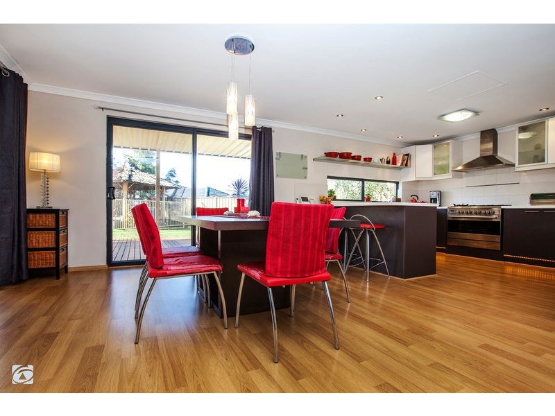 8 Weebill Way, Beeliar WA 6164