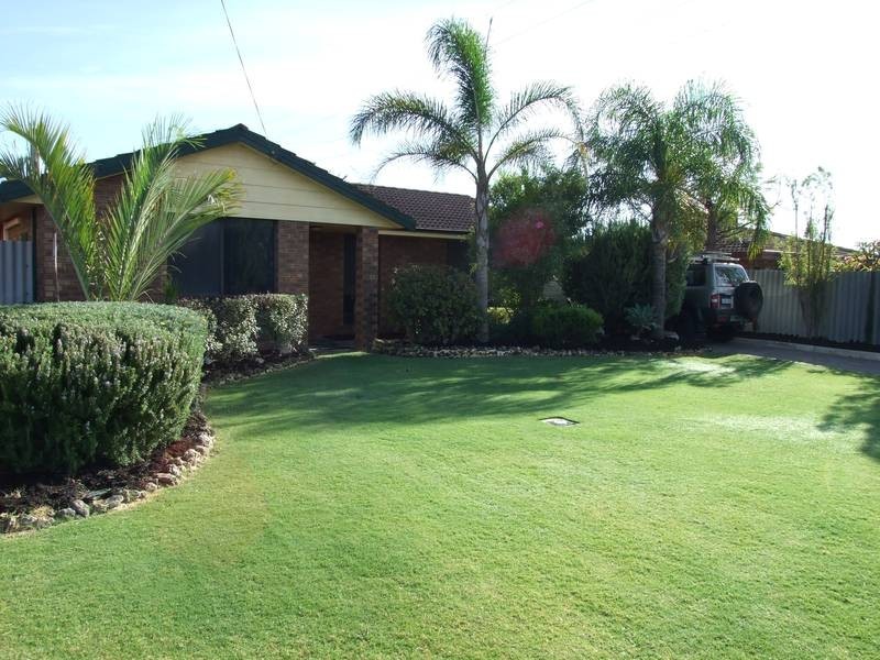 63 South Lake Drive, South Lake WA 6164