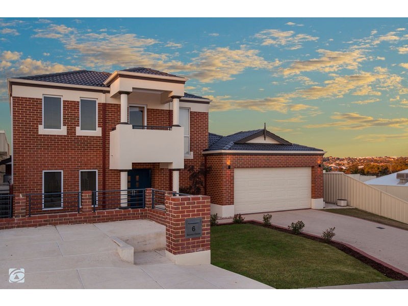 6 Senna Close, Coogee WA 6166