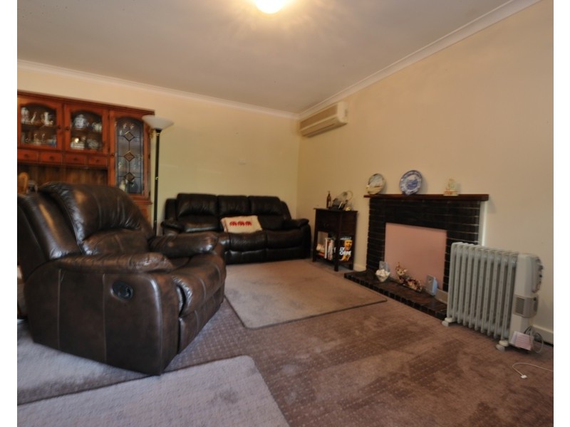 28 Quinlan Street, Coolbellup WA 6163