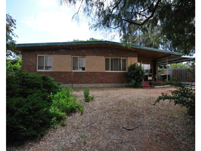 28 Quinlan Street, Coolbellup WA 6163