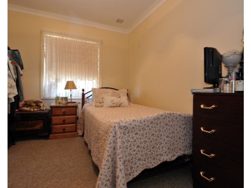 28 Quinlan Street, Coolbellup WA 6163