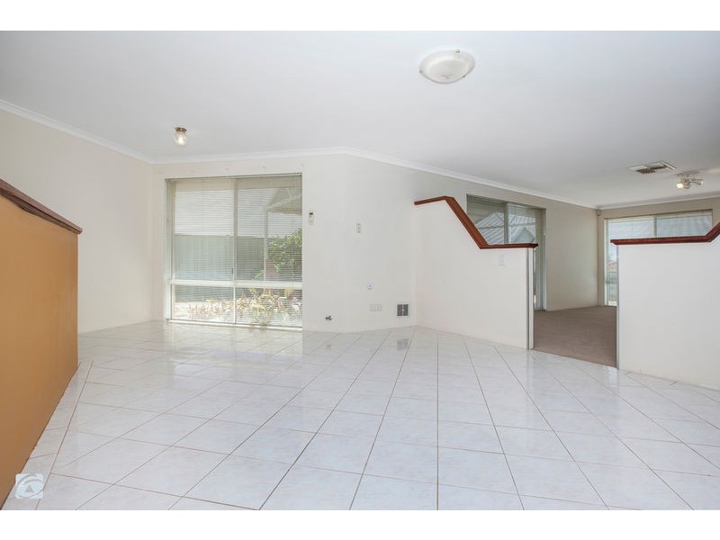 20 Manitoba Place, Success WA 6164