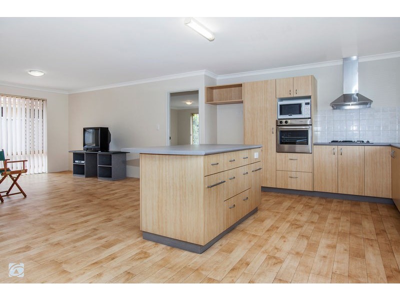 17 Roche Way, Beeliar WA 6164