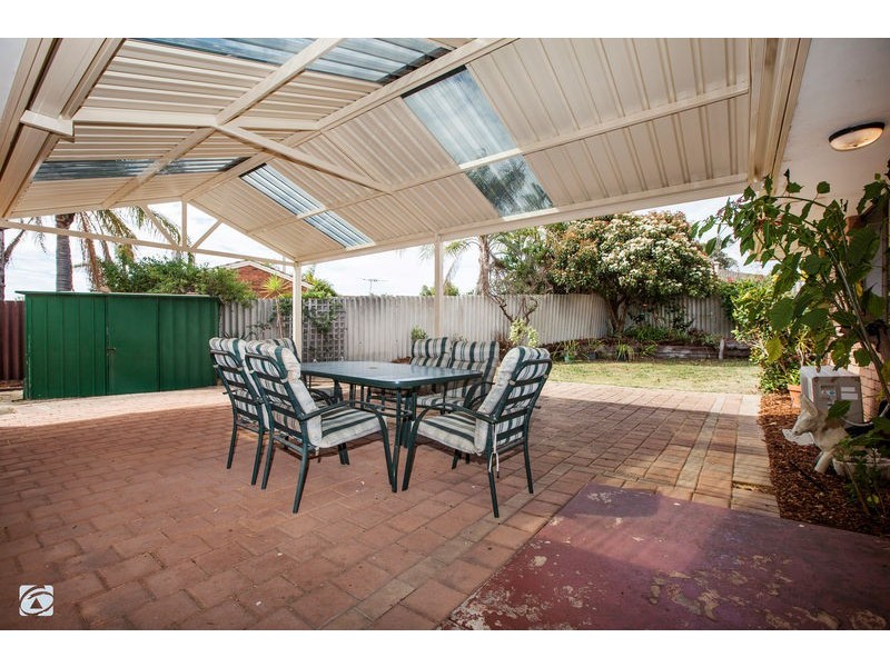 63 Parkway Road, Bibra Lake WA 6163