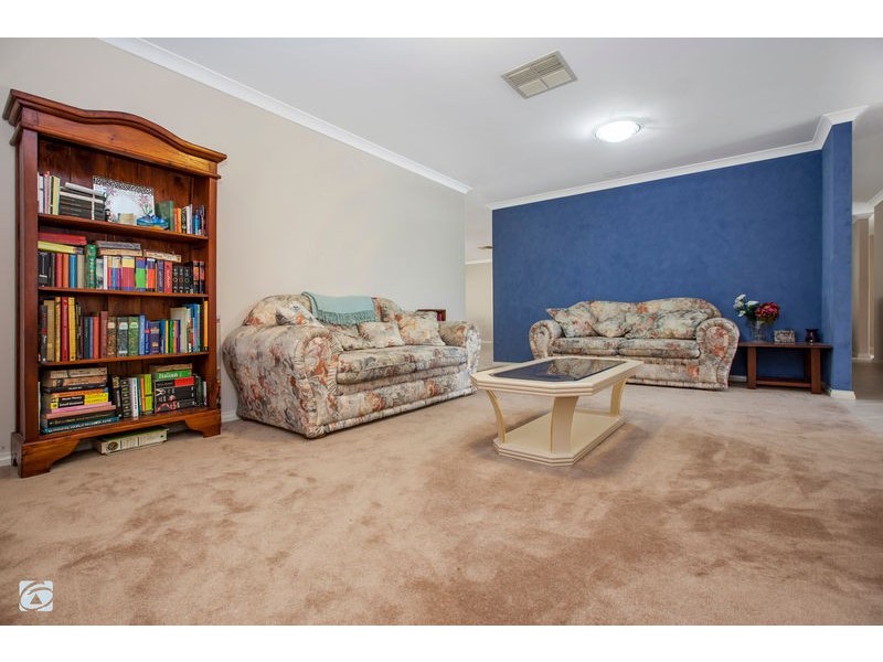 18 Alexandria Follow, Success WA 6164