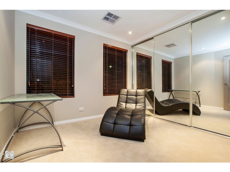 75 Cape Le Grand Avenue, Aubin Grove WA 6164